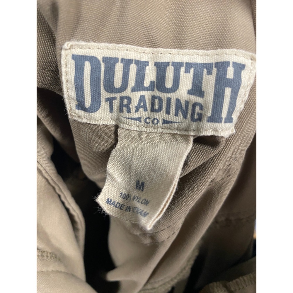Duluth Trading Co Mens Tan Nylon Cargo Shorts Size M Khaki Hiking Workwear - Picture 8 of 8
